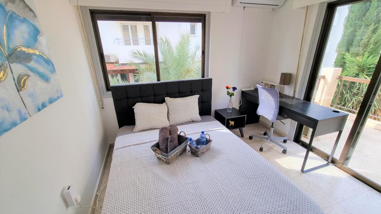 Cozy Beach Apt / 100 Mbit+ Netflix / Near Airport Ларнака Экстерьер фото